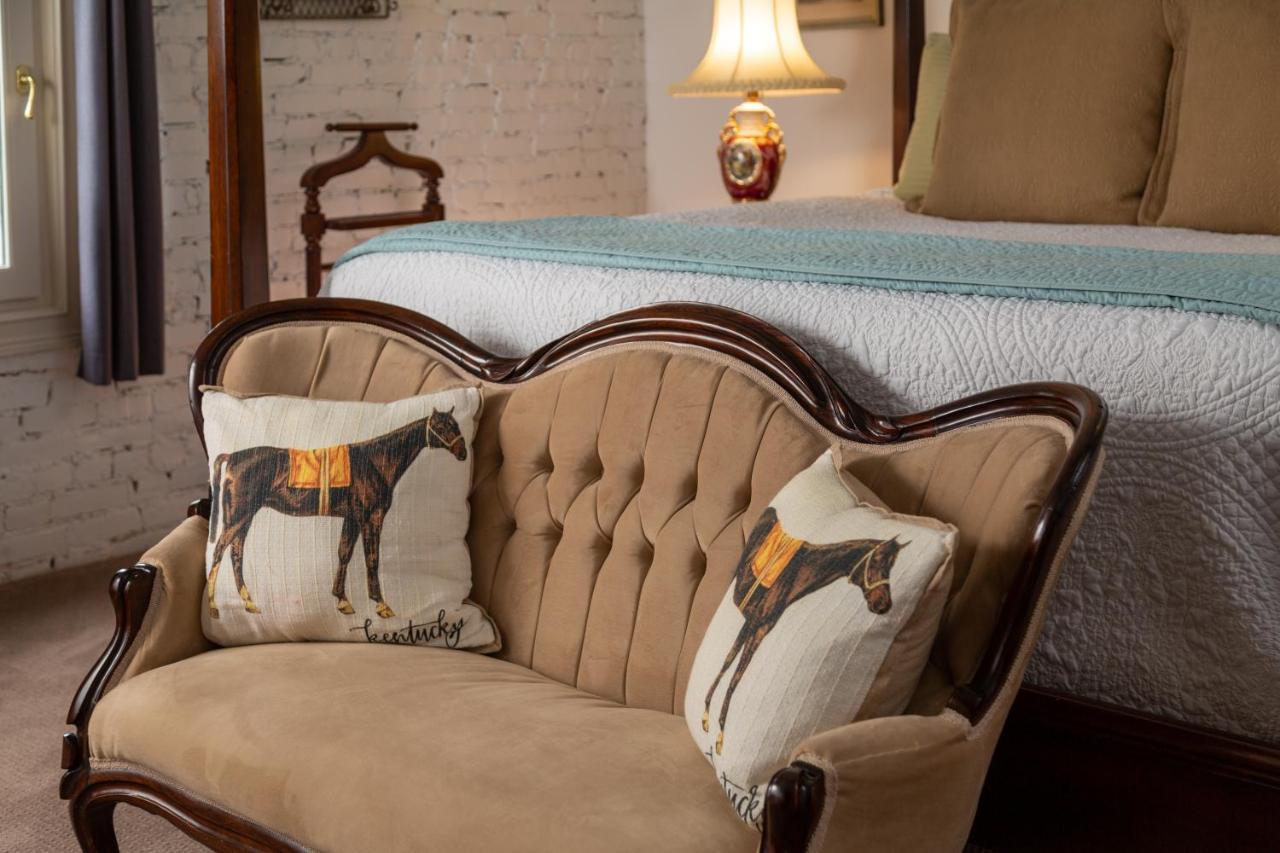 Inn At Woodhaven-In The Heart Of The Bourbon Trail-Over 12 Distilleries Nearby Луисвил Екстериор снимка