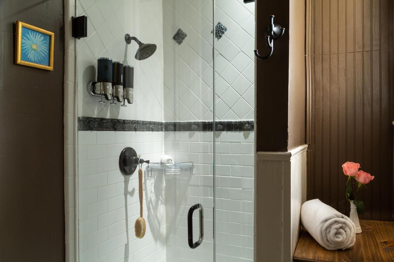 Inn At Woodhaven-In The Heart Of The Bourbon Trail-Over 12 Distilleries Nearby Луисвил Екстериор снимка