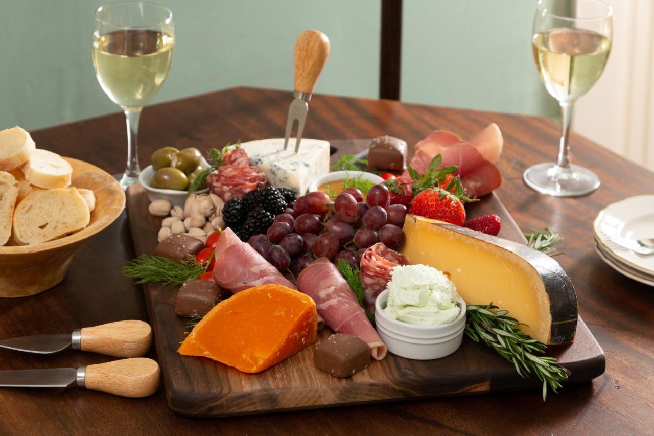 Inn At Woodhaven-In The Heart Of The Bourbon Trail-Over 12 Distilleries Nearby Луисвил Екстериор снимка