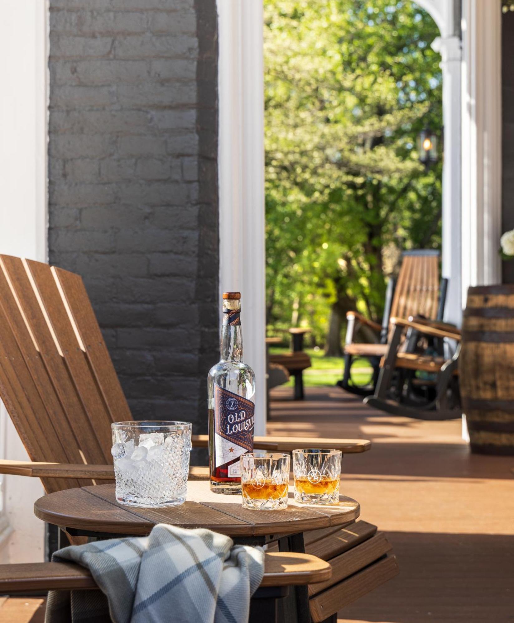 Inn At Woodhaven-In The Heart Of The Bourbon Trail-Over 12 Distilleries Nearby Луисвил Екстериор снимка